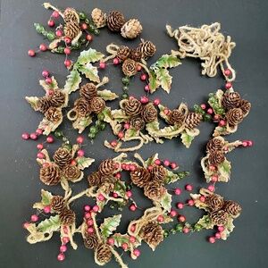 🔴 Pinecones, Holly & Glass Beads 🎄 Christmas Ornaments Pieces to Make 14 Craft